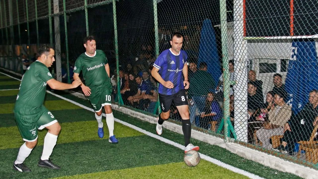 Four banks reach semi-finals of North Cyprus interbank football tournament